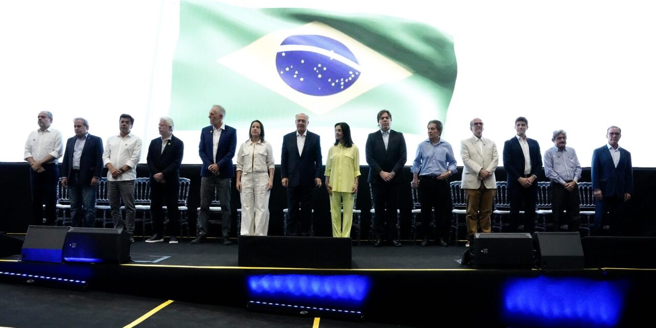 Alckmin participa de inauguração de unidade de reciclagem da Moura