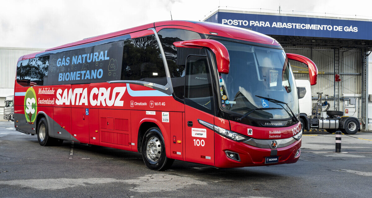 Viação Santa Cruz e Scania colocam ônibus rodoviário a gás para rodar