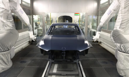 Em Araquari, BMW Série 3 atinge produção de 45 mil unidades