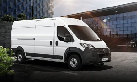 Peugeot Boxer 2026 tem novo motor e mais itens de série