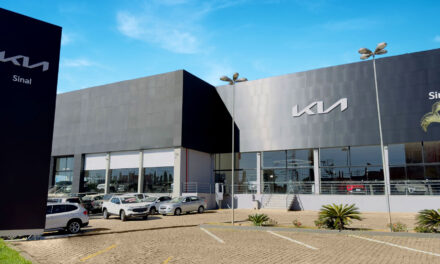 Procura por veículos leves no varejo reage na 1ª quinzena