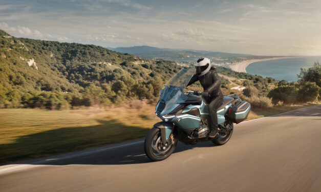 BMW Motorrad confirma a R 1300 RT para o Brasil