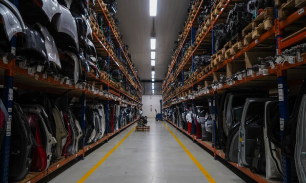 Renova Ecopeças amplia espaço para reciclar 4 mil carros em 2026