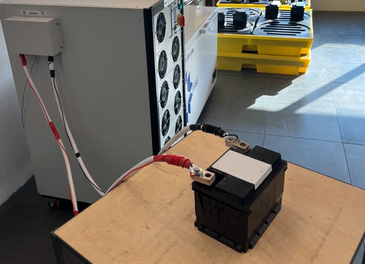 Qualibat inaugura laboratório de baterias em Sorocaba