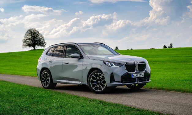 Mercado de automóveis premium em desaceleração