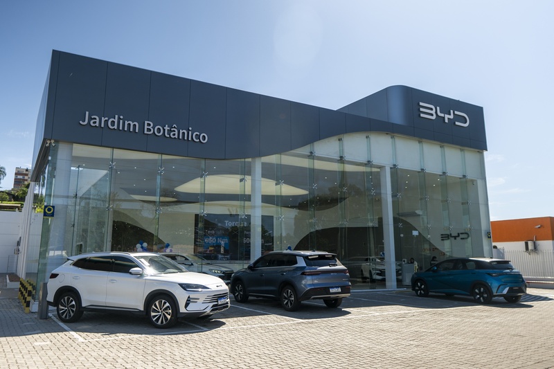 BYD chega a 200 concessionárias no Brasil