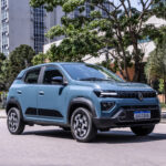 Renault encerra importação do Kwid E-Tech, elétrico mais barato do Brasil