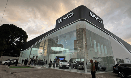 No embalo da COP30, BYD inaugura concessionária em Belém