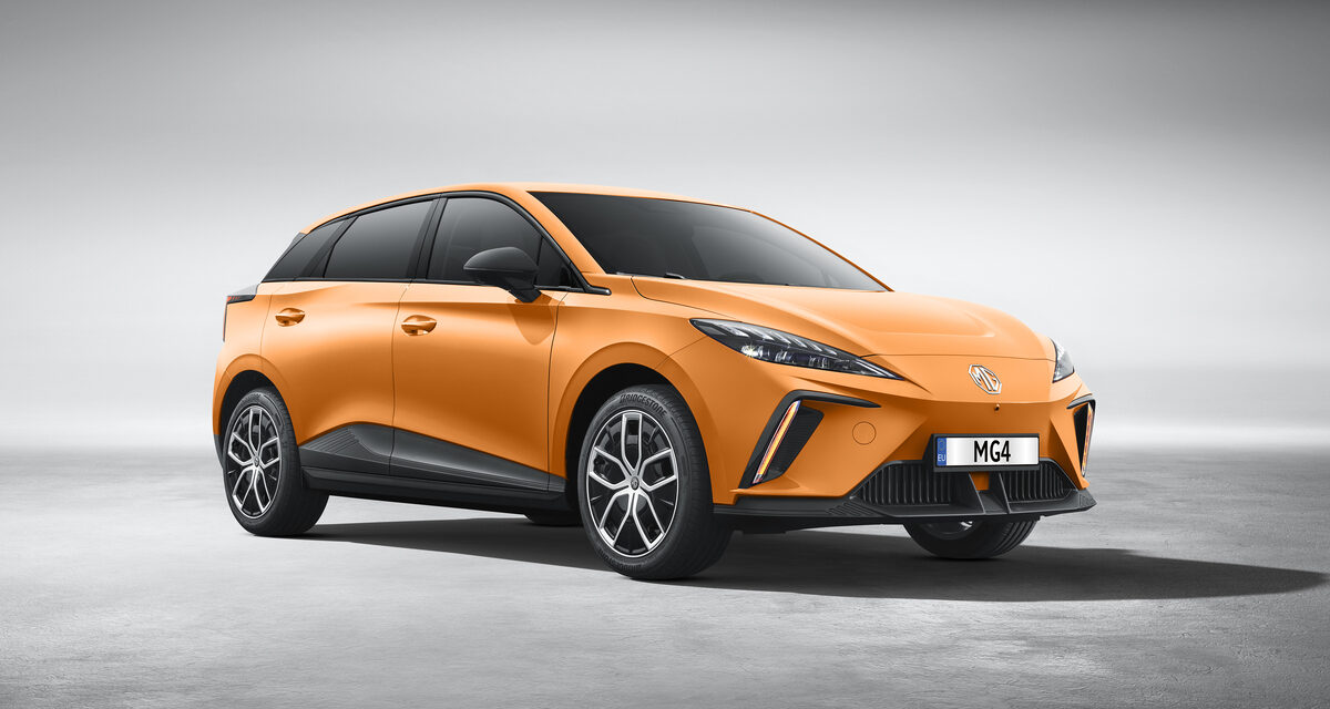MG Motor amplia oferta no Salão com mais versões do MG4 e MG S5
