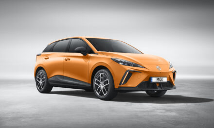 MG Motor amplia oferta no Salão com mais versões do MG4 e MG S5