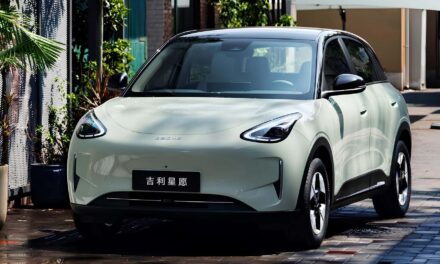 Geely EX2 custa a partir de R$ 120 mil e vai brigar com BYD Dolphin Mini