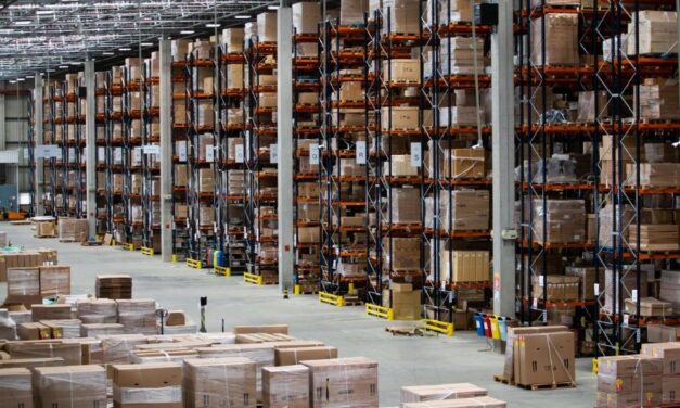 De olho nas exportações do Kait, Nissan inaugura CD de peças em Itatiaia