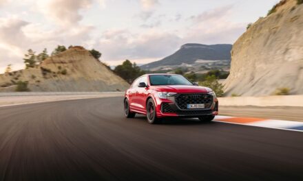 Concessionárias Audi começam a oferecer o novo RS Q8 Performance
