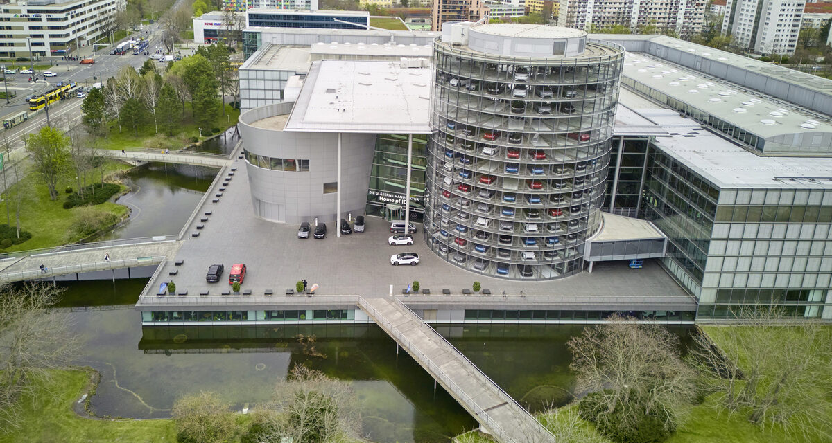 Volkswagen encerra a produção da fábrica de Dresden