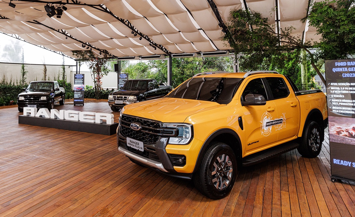 Ford mostra Ranger híbrida plug-in flex e promete 20 novidades até 2027