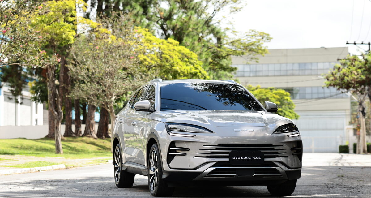 BYD atualiza o Song Plus e lança o Atto 8