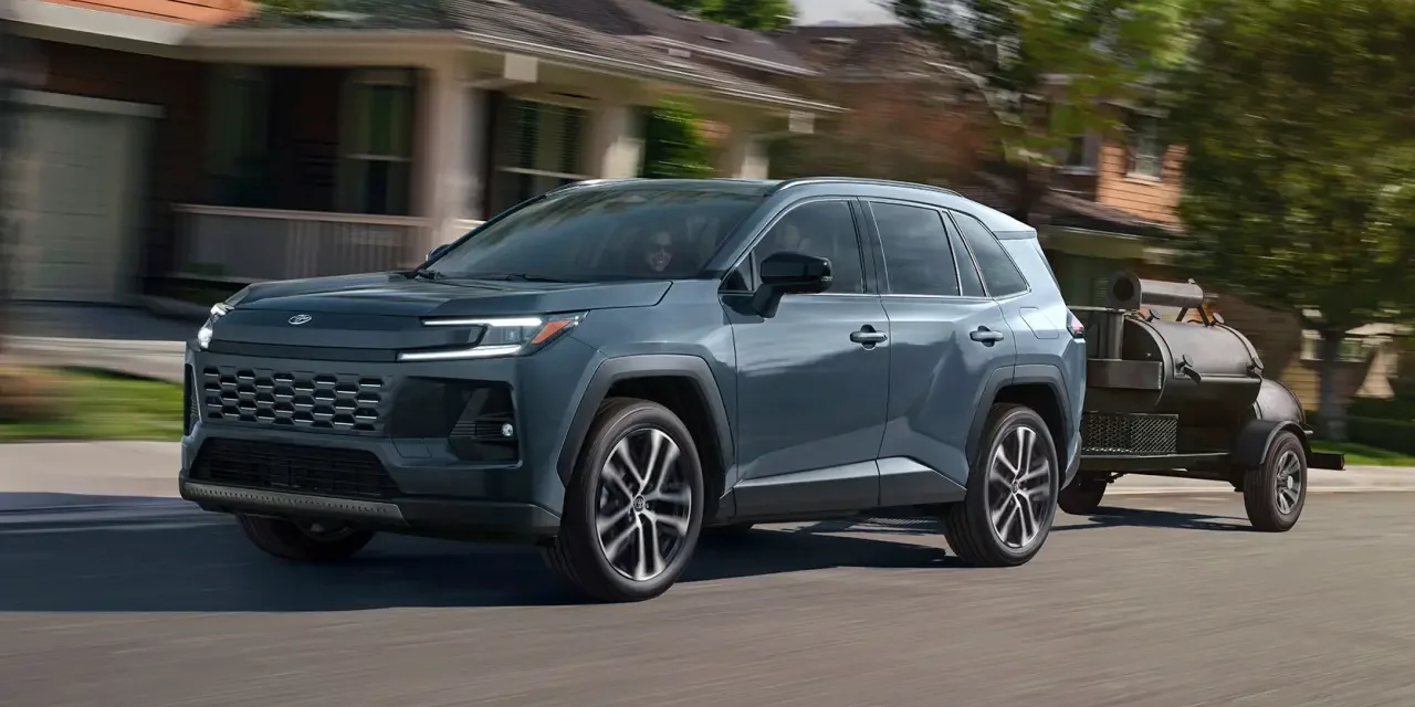 Novo Toyota RAV4 chega em abril