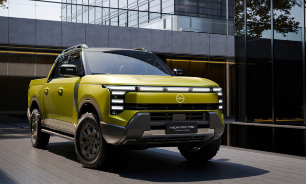 Nissan confirma Frontier híbrida plug-in para a América Latina