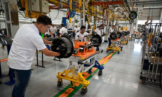 Suspensys inaugura fábrica de eixos dedicada à Mercedes-Benz