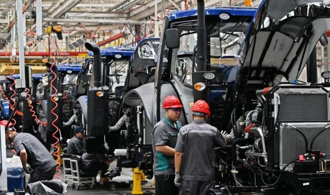 Invasão chinesa e indiana no mercado de máquinas preocupa a Anfavea