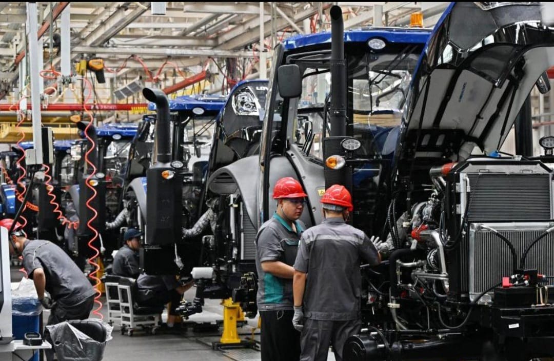 Invasão chinesa e indiana no mercado de máquinas preocupa a Anfavea