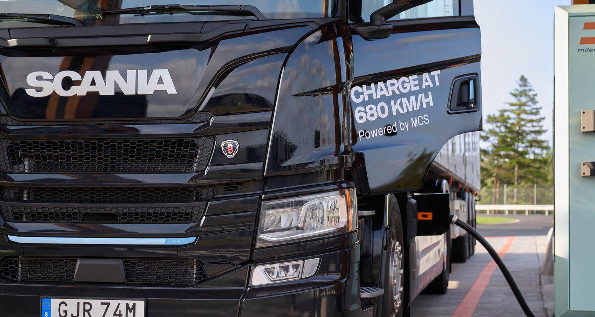 Scania testa caminhão elétrico que devolve energia para a rede