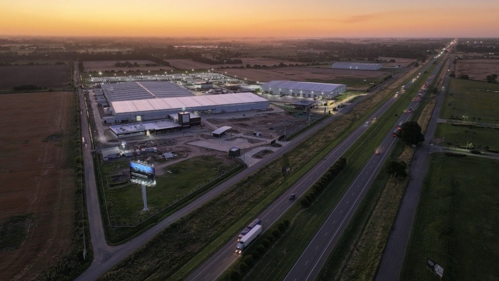 Mercedes-Benz fortalece papel da operação argentina