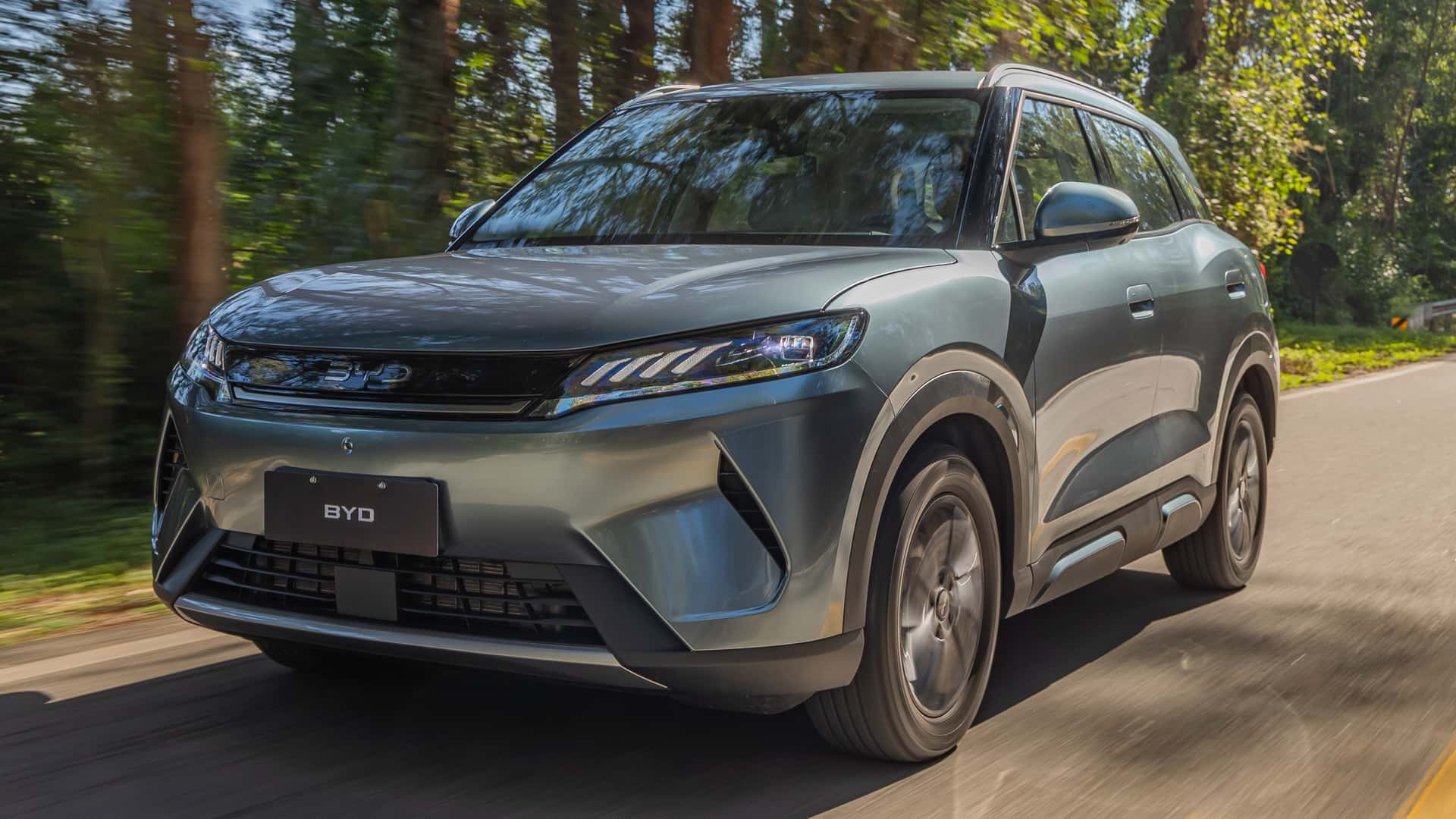 Nacionalizado, Atto 2 é o primeiro plug-in flex da BYD no mundo