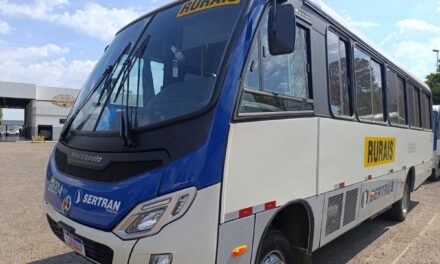 Sertran opta pelo Mercedes-Benz LO 916R para fretamento rural