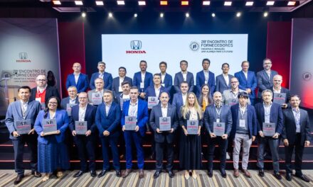 Honda Automóveis premia 17 fornecedores