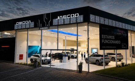 Omoda & Jaecoo inaugura 36 concessiońarias este ano, totalizando 100