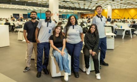 Stellantis abre 166 vagas de estágio em 13 localidades